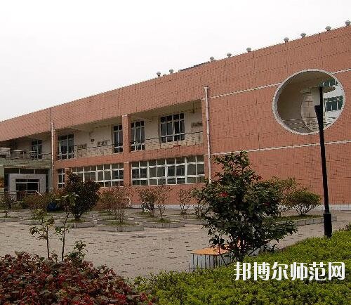 貴州民族大學(xué)幼師中專部2023年報(bào)名條件、招生要求、招生對(duì)象