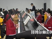 陜西2020年中專幼師學?？梢钥即髮? /><b>陜西2020年中專幼師學校可以考大專嗎</b><span>2019-10-30 12:51</span><p>如果是選擇中專學校學習幼師專業(yè)的同學們，當然是可以考取大專的，考取大專有很多種形式，如果已經是選擇中專學校的同學們三年過</p></a></li>
            <li><a href=