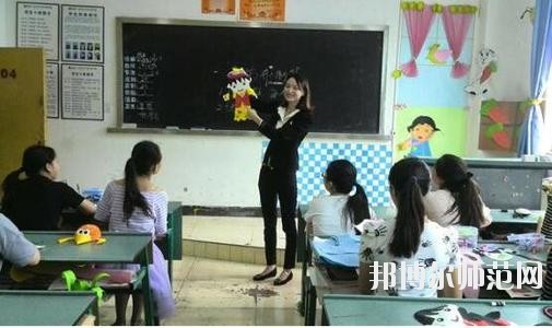 遵義2020年幼師學(xué)?？梢詫W(xué)什么