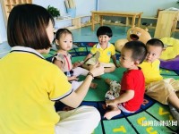 六盤水2021年幼師學(xué)校中專升大?？际裁? /><b>六盤水2021年幼師學(xué)校中專升大?？际裁?/b><span>2020-10-16 15:18</span><p>隨著國(guó)家二胎政策的開放，但由于家長(zhǎng)對(duì)孩子的重視，幼師專業(yè)在近年來(lái)飛速發(fā)展，雖然人才緊缺，社會(huì)對(duì)幼兒教師專業(yè)越來(lái)越嚴(yán)格，無(wú)</p></a></li>
            <li><a href=