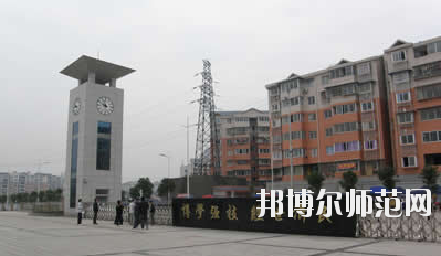 重慶市經(jīng)貿(mào)幼師中等專業(yè)學校怎么樣、好不好