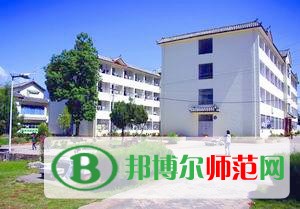 麗江師范高等?？茖W(xué)校2021年有哪些專業(yè)