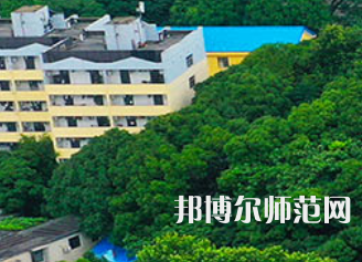 長沙學院師范學院2023年學費、收費多少
