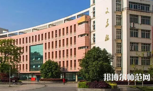 咸寧職業(yè)技術(shù)師范學(xué)院2023年報名條件、招生要求、招生對象
