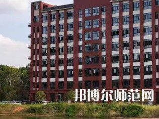 湘潭師范大學(xué)2023年有哪些專(zhuān)業(yè)