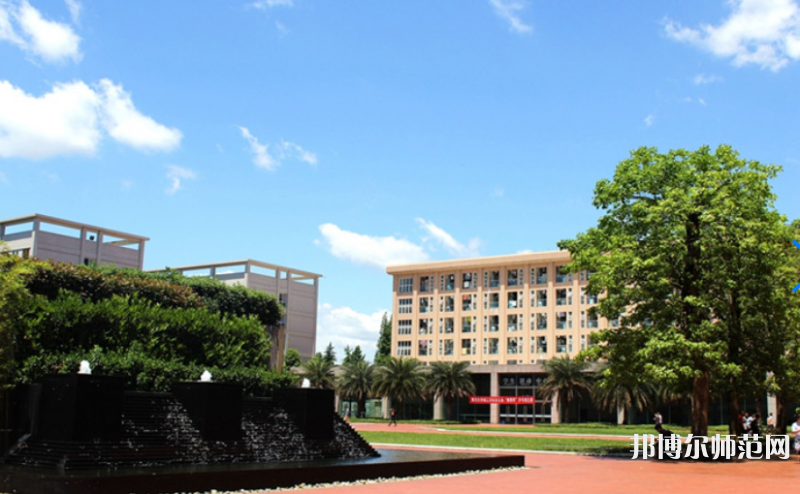 四川大學(xué)錦江師范學(xué)院2023年報(bào)名條件、招生要求、招生對(duì)象 