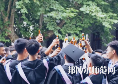 四川農(nóng)業(yè)師范大學(xué)雅安校區(qū)2023年怎么樣、好不好