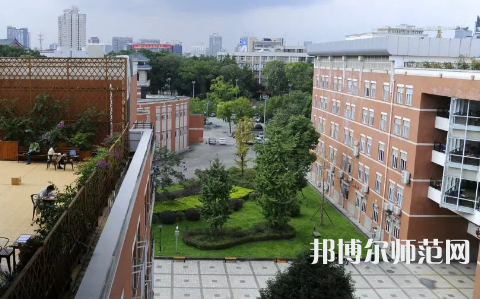 四川大學(xué)師范學(xué)院望江校區(qū)2023年學(xué)費、收費多少