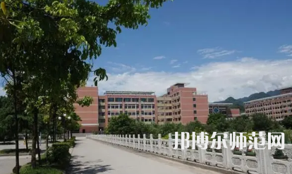 2023年樂(lè)山西成幼兒師范職業(yè)學(xué)校報(bào)名條件、招生對(duì)象