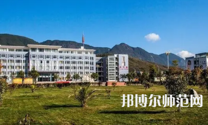 2023年麗江師范高等專科學(xué)校報(bào)名條件、招生對(duì)象