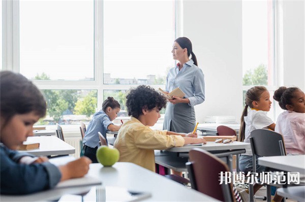 四川師范大學(xué)東校區(qū)介紹、地址